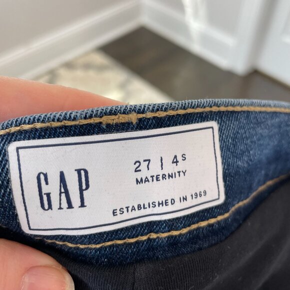 GAP Maternity Vintage Slim Jeans - True Waistband Full Panel - Medium Wash 27S - Picture 6 of 11